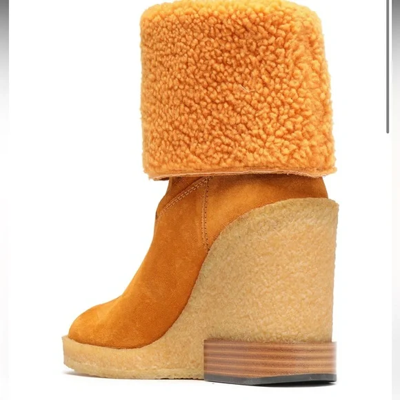 Brand New - Tod’s Orange Shearling Wedge ankle boots - Picture 3 of 7